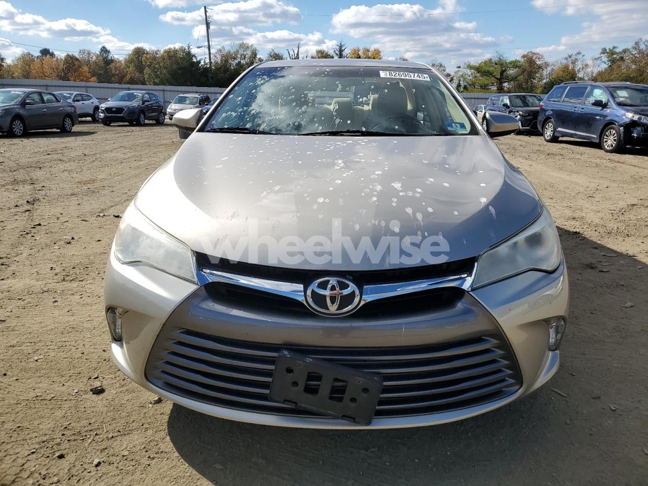 Photo 5 of 2016 TOYOTA CAMRY LE (VIN 4T4BF1FK5GR522410)