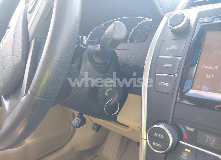 Photo 11 of 2016 Toyota Camry XLE (VIN 4T4BF1FK5GR533598)