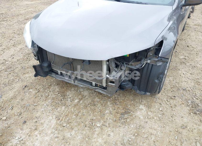 Photo 6 of 2016 Toyota Camry XLE (VIN 4T4BF1FK5GR540843)