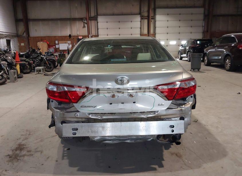 Photo 6 of 2016 Toyota Camry LE (VIN 4T4BF1FK5GR542592)