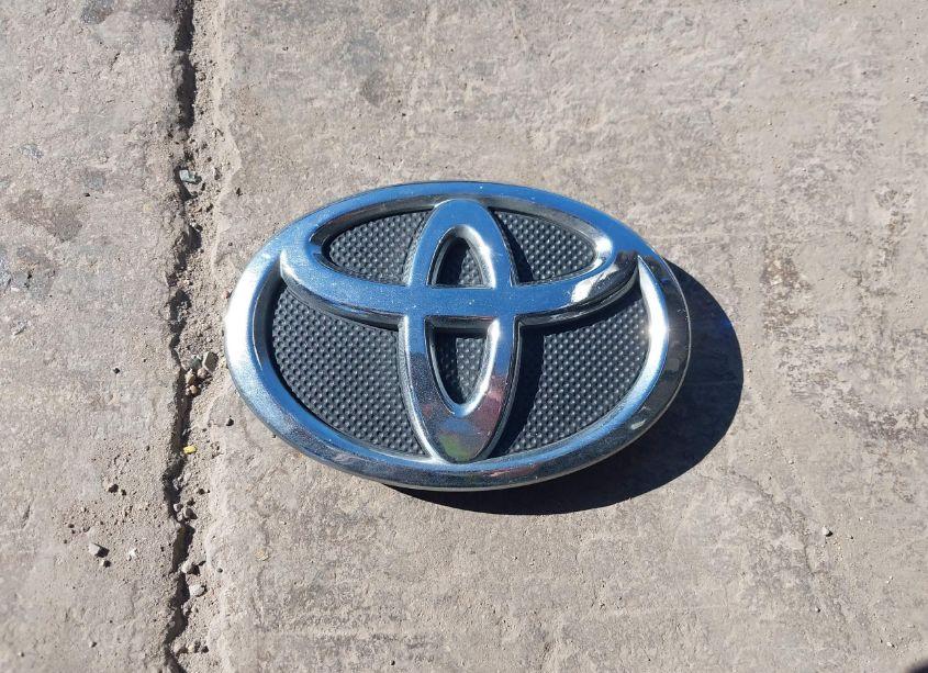 Photo 12 of 2016 Toyota Camry LE (VIN 4T4BF1FK5GR555519)