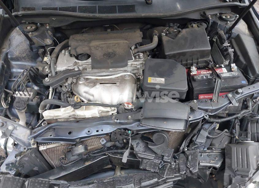 Photo 10 of 2016 Toyota Camry LE (VIN 4T4BF1FK5GR571929)