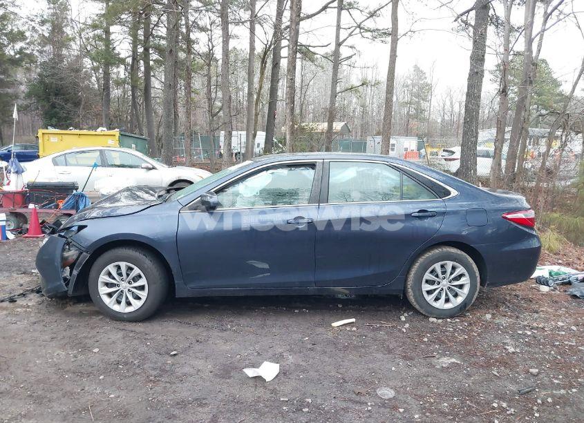 Photo 13 of 2016 Toyota Camry LE (VIN 4T4BF1FK5GR571929)