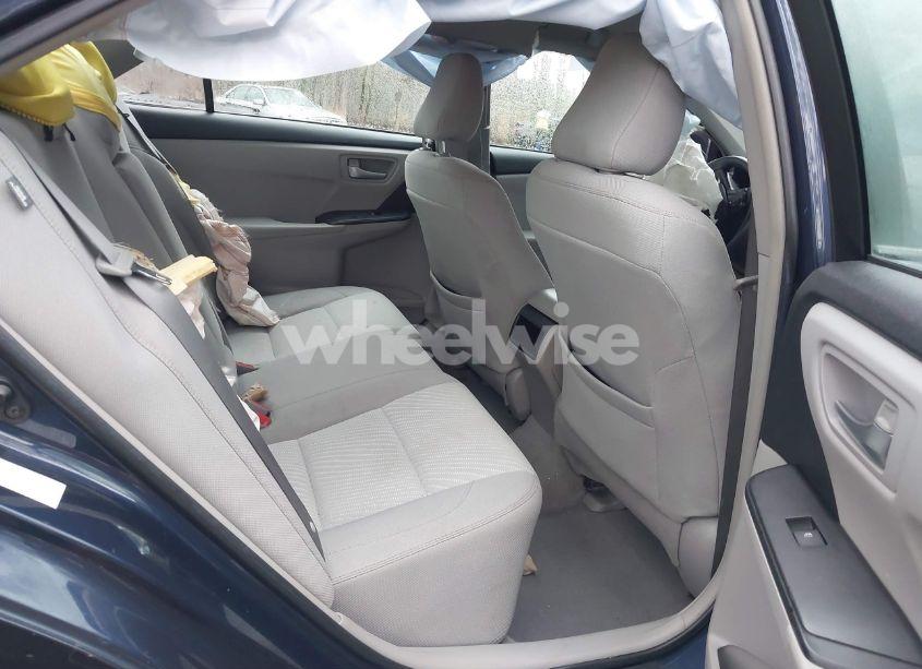 Photo 8 of 2016 Toyota Camry LE (VIN 4T4BF1FK5GR571929)