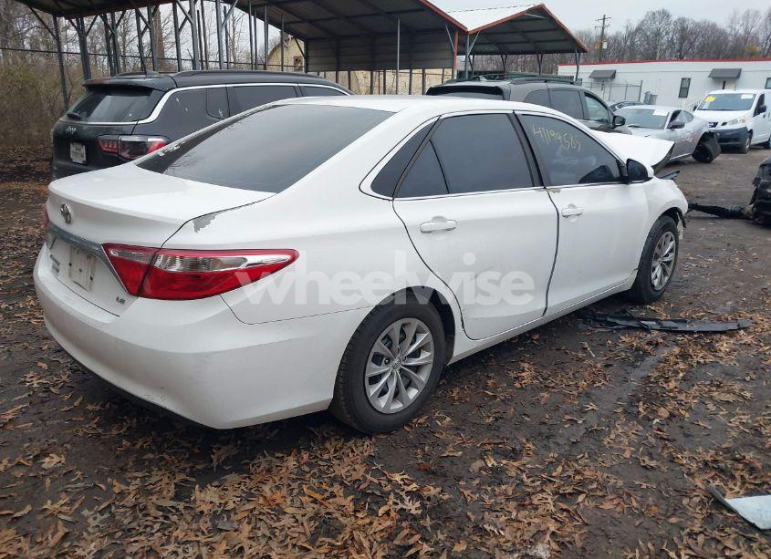 Photo 4 of 2016 Toyota Camry LE (VIN 4T4BF1FK5GR574264)