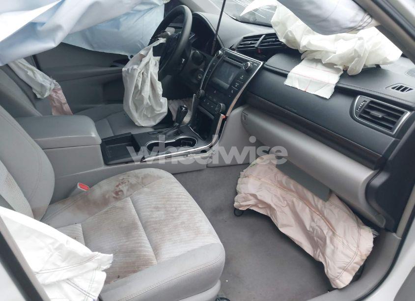 Photo 5 of 2016 Toyota Camry LE (VIN 4T4BF1FK5GR574264)