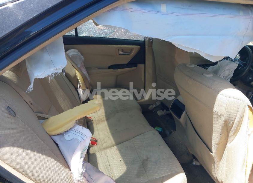 Photo 8 of 2016 Toyota Camry LE (VIN 4T4BF1FK5GR577939)