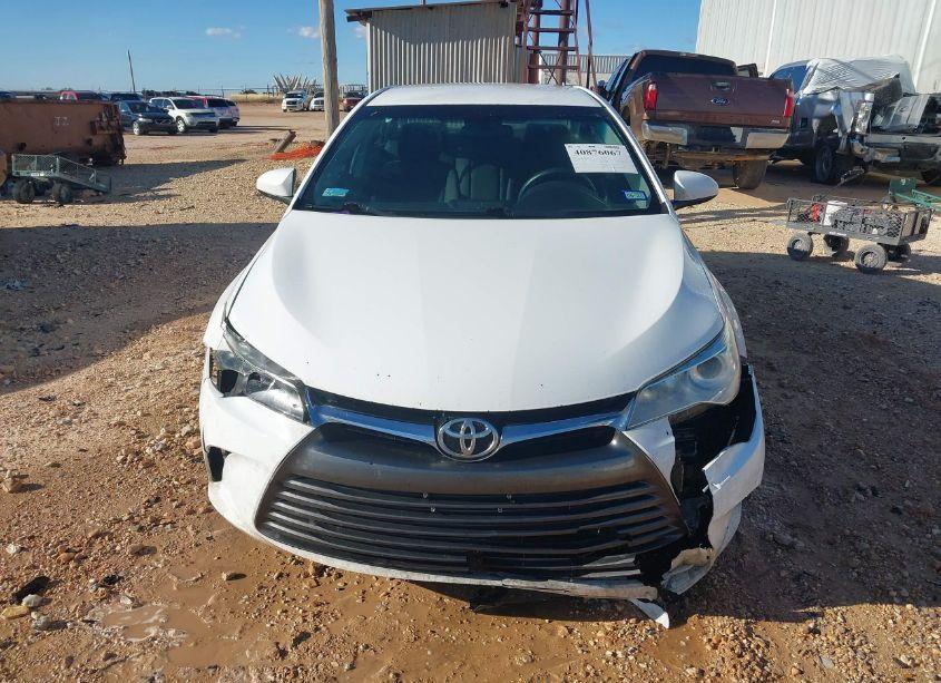 Photo 12 of 2016 Toyota Camry LE (VIN 4T4BF1FK5GR578119)