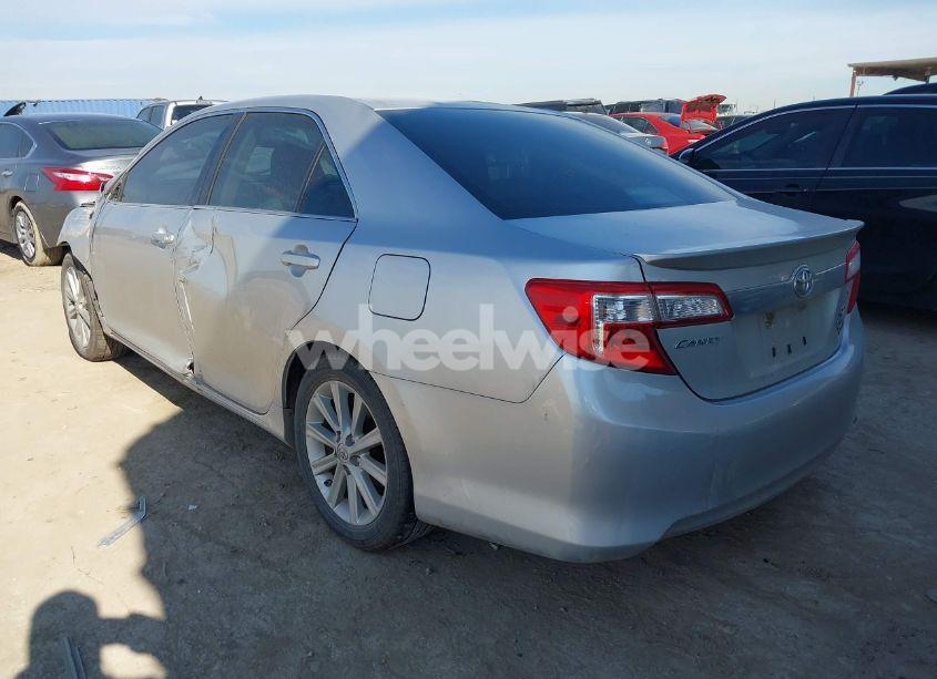 Photo 3 of 2012 Toyota Camry XLE (VIN 4T4BF1FK6CR164762)