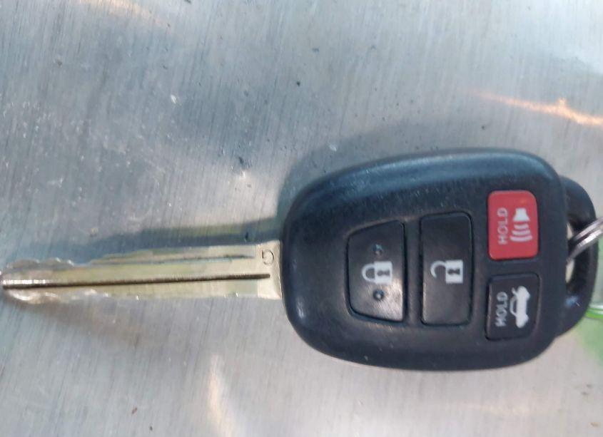 Photo 11 of 2012 Toyota Camry LE (VIN 4T4BF1FK6CR171548)