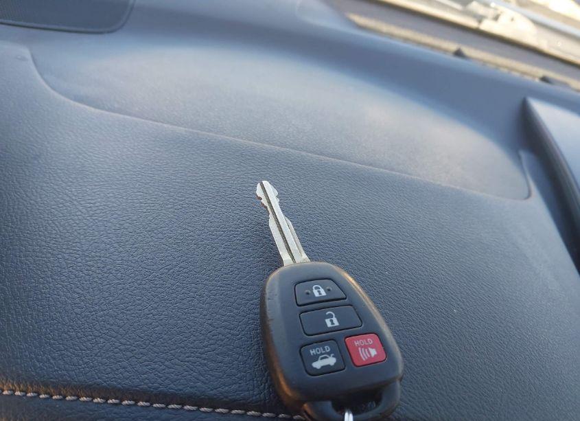 Photo 11 of 2012 Toyota Camry LE (VIN 4T4BF1FK6CR176538)