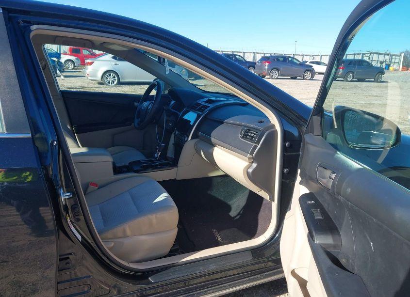 Photo 5 of 2012 Toyota Camry LE (VIN 4T4BF1FK6CR176538)