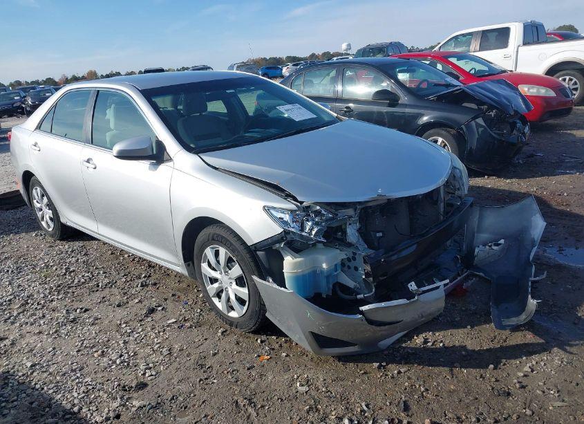 2012 Toyota Camry LE (VIN 4T4BF1FK6CR186728) main photo