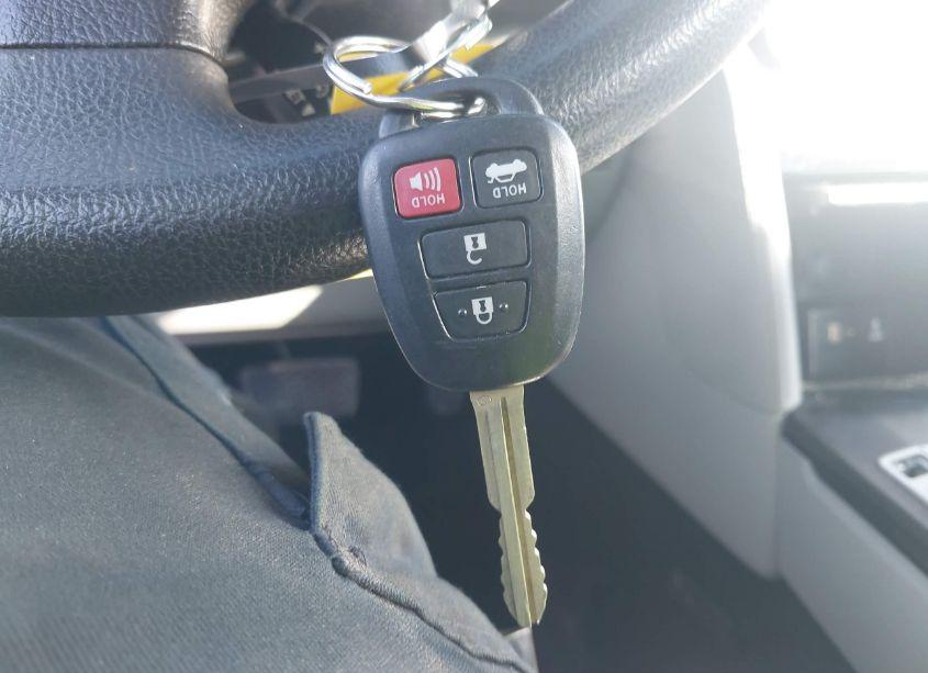 Photo 11 of 2012 Toyota Camry LE (VIN 4T4BF1FK6CR186728)