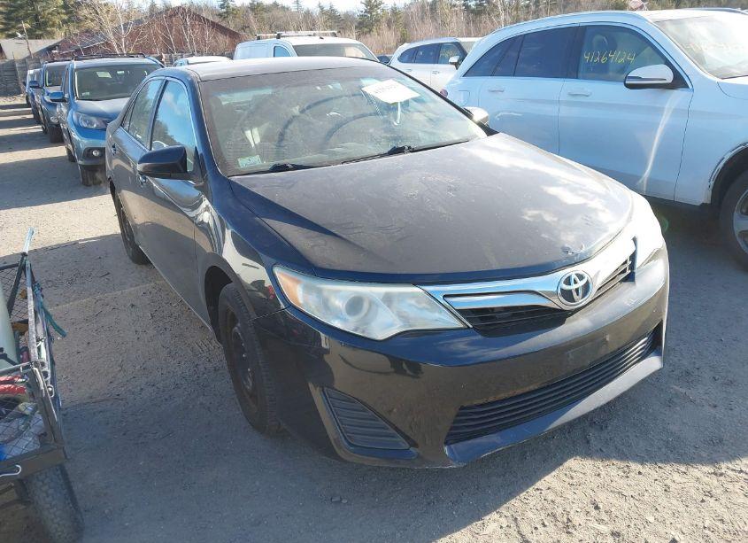 2012 Toyota Camry LE (VIN 4T4BF1FK6CR193128) main photo