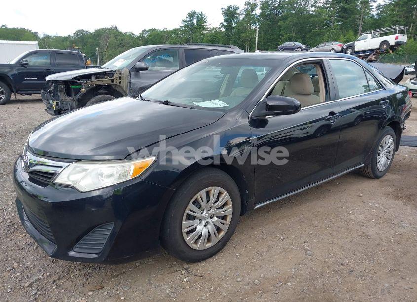 Photo 2 of 2012 Toyota Camry LE (VIN 4T4BF1FK6CR194506)