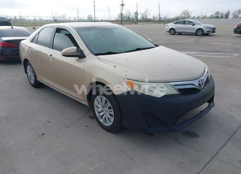2012 Toyota Camry LE (VIN 4T4BF1FK6CR205200) main photo