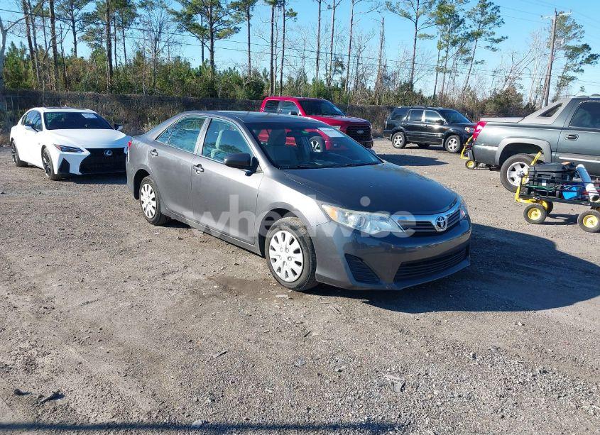 2012 Toyota Camry L (VIN 4T4BF1FK6CR226208) main photo