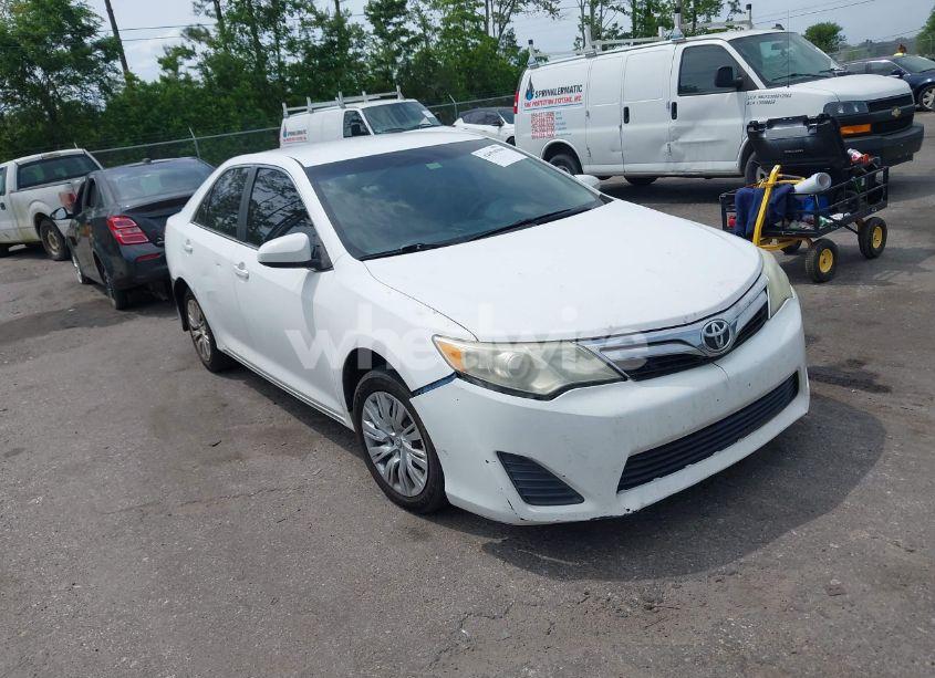2012 Toyota Camry LE (VIN 4T4BF1FK6CR245244) main photo