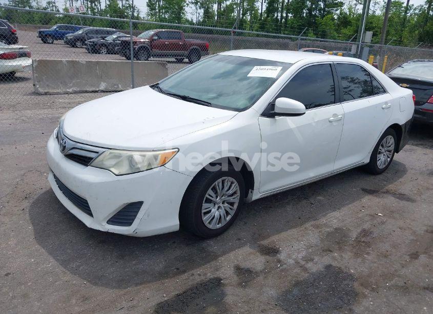 Photo 2 of 2012 Toyota Camry LE (VIN 4T4BF1FK6CR245244)