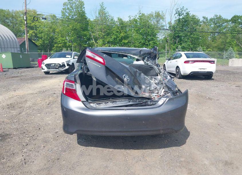 Photo 17 of 2012 Toyota Camry LE (VIN 4T4BF1FK6CR257118)