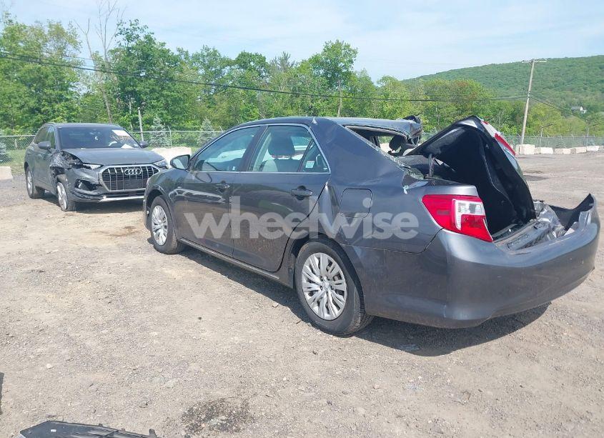 Photo 3 of 2012 Toyota Camry LE (VIN 4T4BF1FK6CR257118)