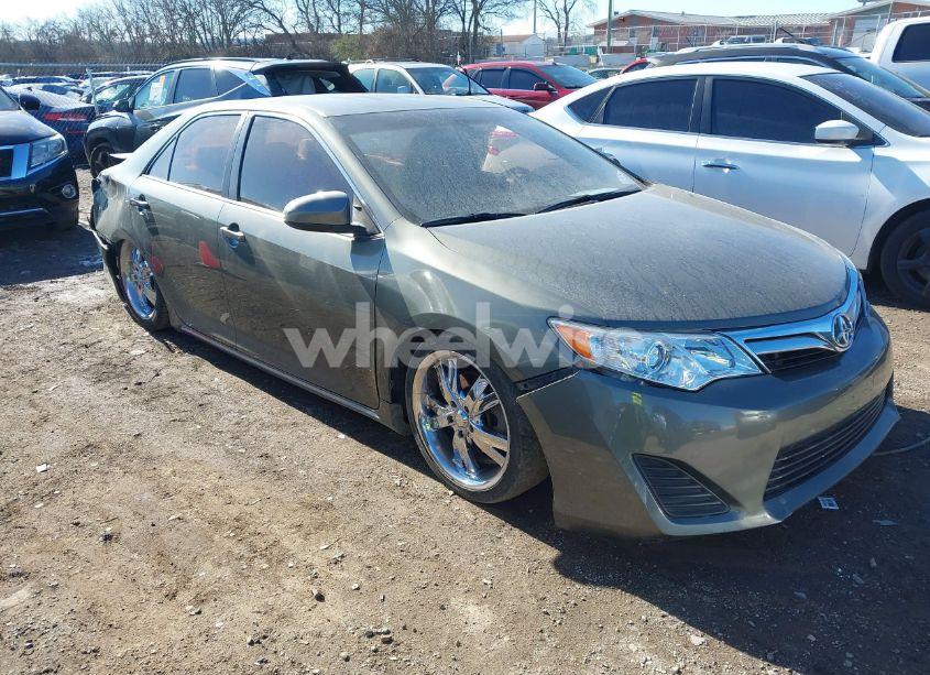 2012 Toyota Camry LE (VIN 4T4BF1FK6CR261184) main photo