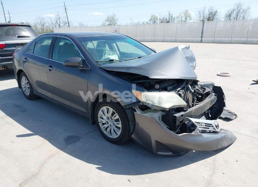 2012 Toyota Camry L (VIN 4T4BF1FK6CR271553) main photo