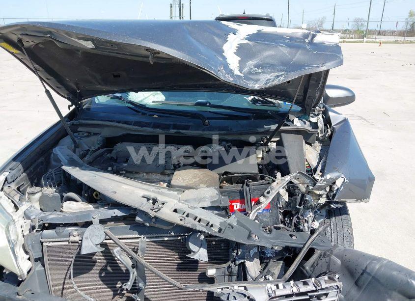 Photo 10 of 2012 Toyota Camry L (VIN 4T4BF1FK6CR271553)