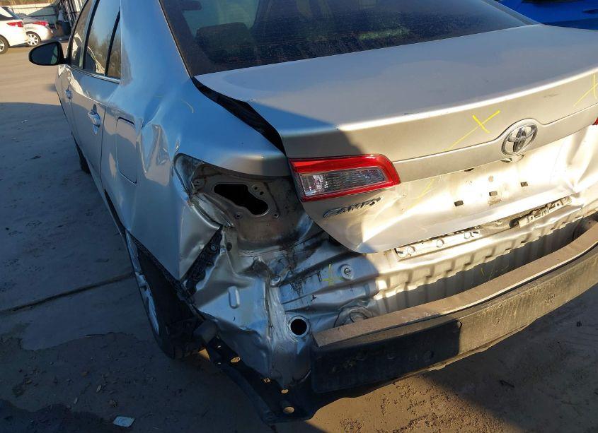 Photo 6 of 2013 Toyota Camry LE (VIN 4T4BF1FK6DR277354)