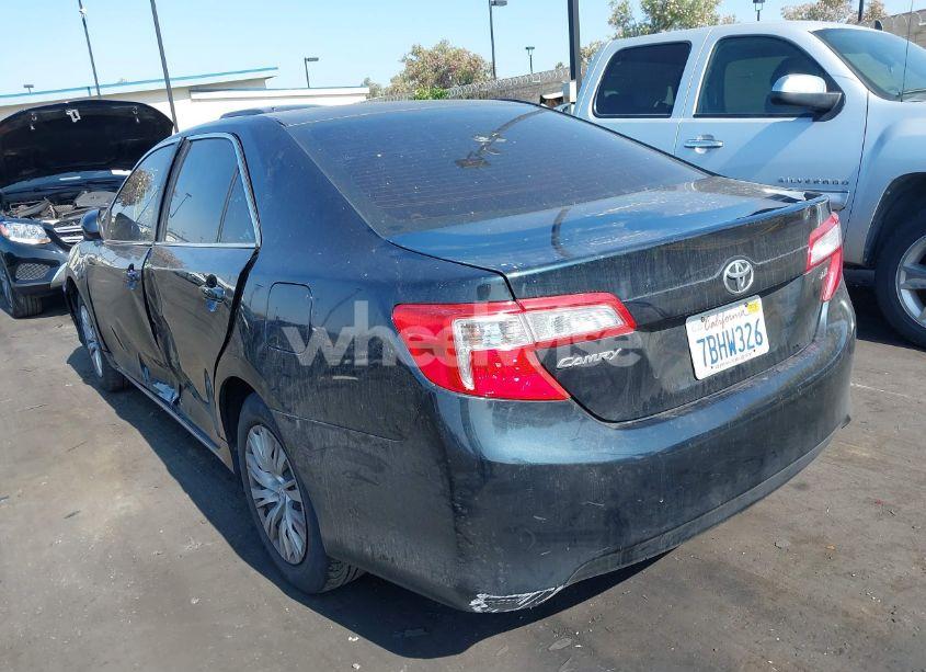 Photo 3 of 2013 Toyota Camry LE (VIN 4T4BF1FK6DR304259)
