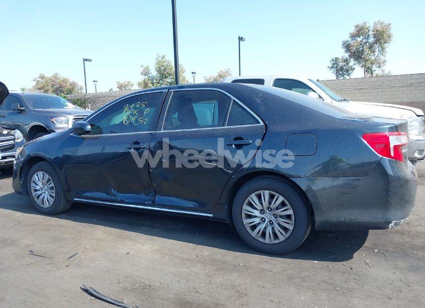 Photo 6 of 2013 Toyota Camry LE (VIN 4T4BF1FK6DR304259)