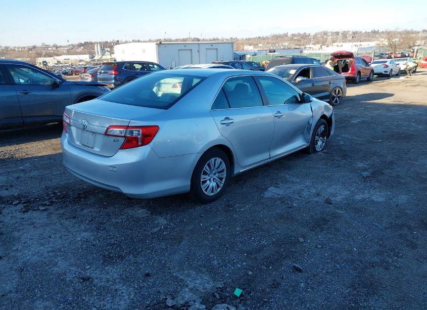 Photo 4 of 2013 Toyota Camry LE (VIN 4T4BF1FK6DR327296)
