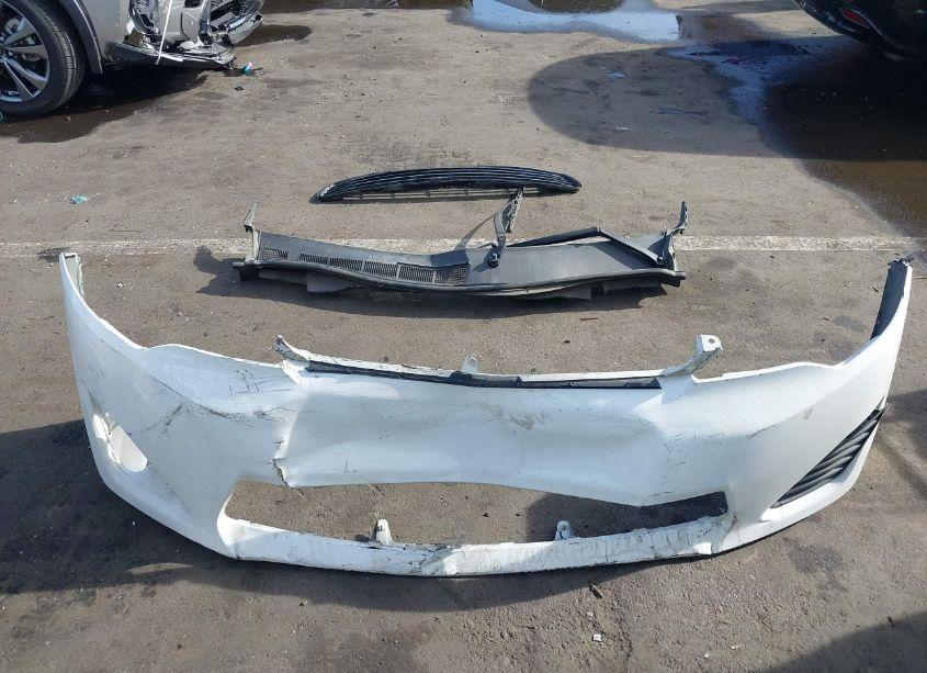 Photo 12 of 2014 Toyota Camry LE (VIN 4T4BF1FK6ER343032)