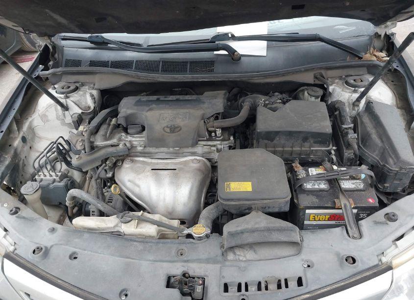 Photo 10 of 2014 Toyota Camry L (VIN 4T4BF1FK6ER358548)