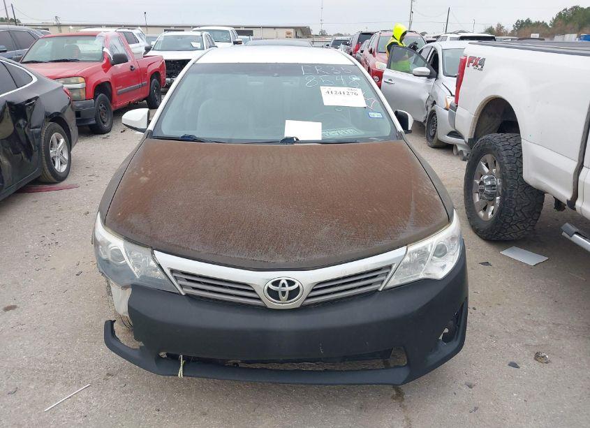 Photo 12 of 2014 Toyota Camry L (VIN 4T4BF1FK6ER358548)