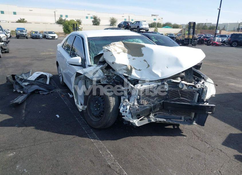 Photo 14 of 2014 Toyota Camry LE (VIN 4T4BF1FK6ER367413)