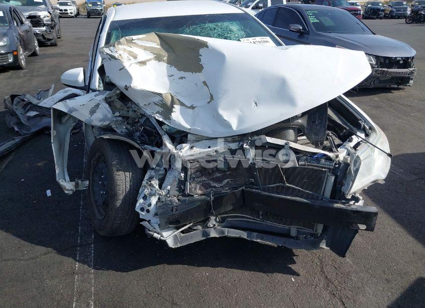 Photo 6 of 2014 Toyota Camry LE (VIN 4T4BF1FK6ER367413)