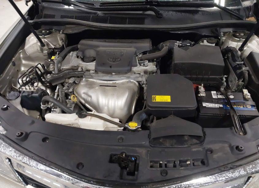 Photo 10 of 2014 Toyota Camry XLE (VIN 4T4BF1FK6ER402077)