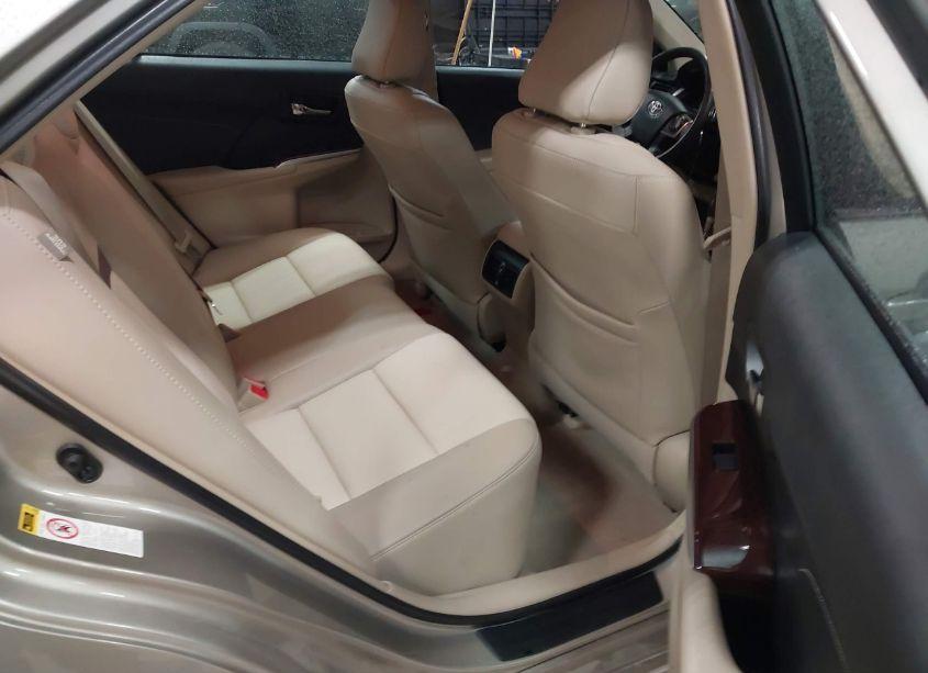 Photo 8 of 2014 Toyota Camry XLE (VIN 4T4BF1FK6ER402077)