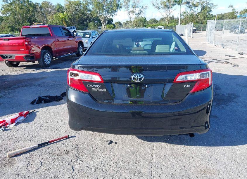 Photo 16 of 2014 Toyota Camry LE (VIN 4T4BF1FK6ER408820)