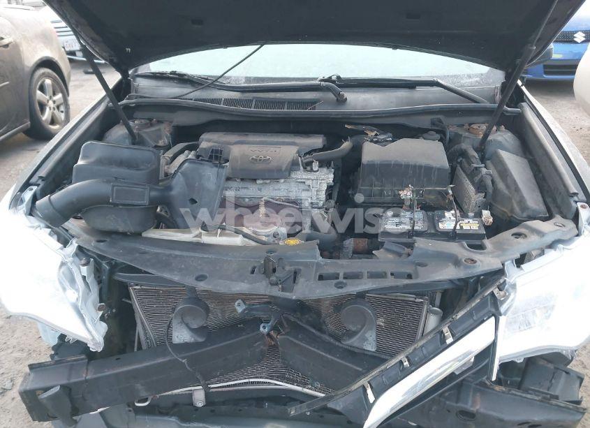 Photo 10 of 2014 Toyota Camry LE (VIN 4T4BF1FK6ER415640)