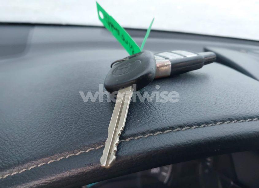 Photo 11 of 2014 Toyota Camry LE (VIN 4T4BF1FK6ER415640)