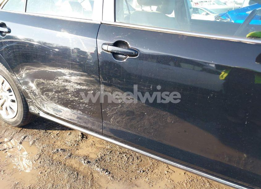 Photo 6 of 2014 Toyota Camry LE (VIN 4T4BF1FK6ER429764)