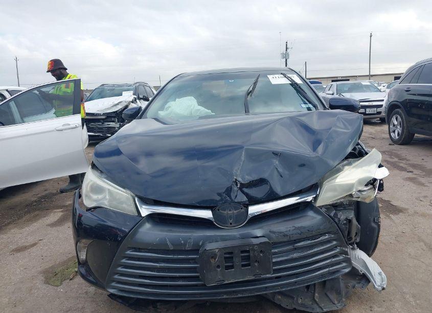 Photo 12 of 2015 Toyota Camry LE (VIN 4T4BF1FK6FR445416)