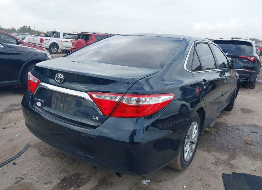Photo 4 of 2015 Toyota Camry LE (VIN 4T4BF1FK6FR445416)