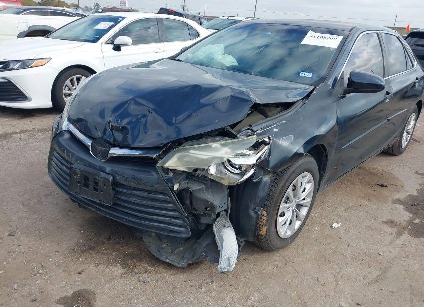 Photo 6 of 2015 Toyota Camry LE (VIN 4T4BF1FK6FR445416)