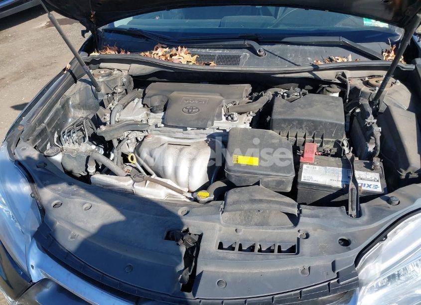 Photo 10 of 2015 Toyota Camry LE (VIN 4T4BF1FK6FR450924)