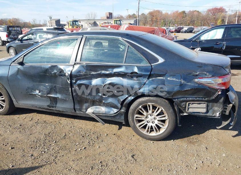 Photo 17 of 2015 Toyota Camry LE (VIN 4T4BF1FK6FR450924)