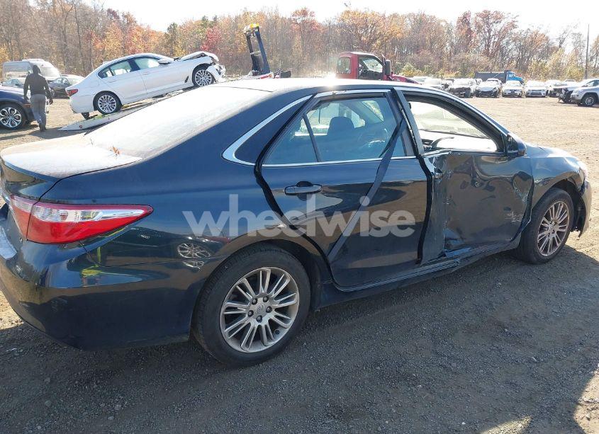 Photo 18 of 2015 Toyota Camry LE (VIN 4T4BF1FK6FR450924)